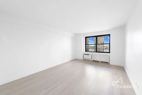 165 West End Avenue #8E in Lincoln Square, Manhattan | StreetEasy