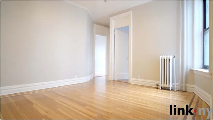 Rented by Link NY Realty | media 21