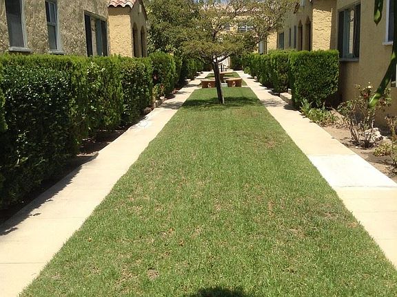 3rd image of 1125 E California Ave APT A