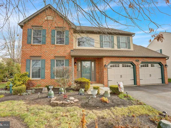 309 Broad St, Sinking Spring, PA 19608