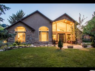 5390 S Holladay Blvd, Holladay, UT 84117