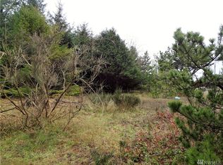 585 E Chance A La Mer NE, Ocean Shores, WA 98569