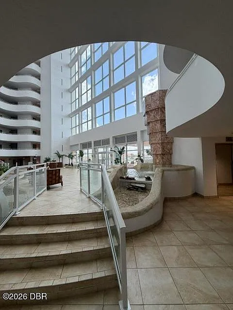 2545 Atlantic Ave — Photo 2