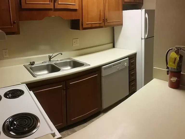 222.5 Lanier Dr #410 — Photo 6