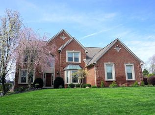 1027 Bayhill Ln, Loveland, OH 45140