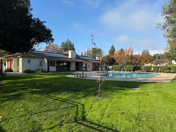 5th image of 1899 Pomar Way