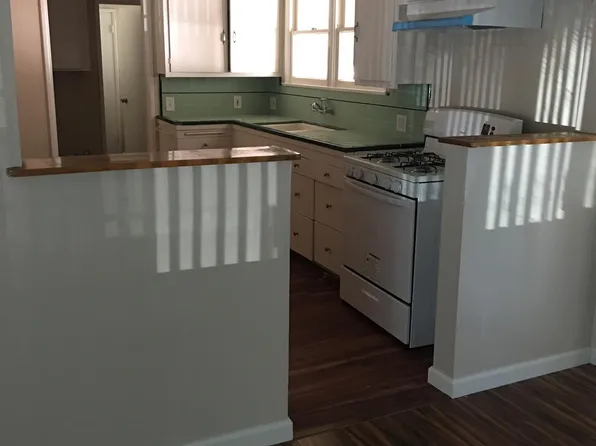 128 S Lark Ellen Ave, Covina, CA 91722