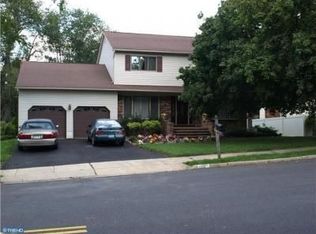 68 Wesleyan Dr, Hamilton, NJ 08690
