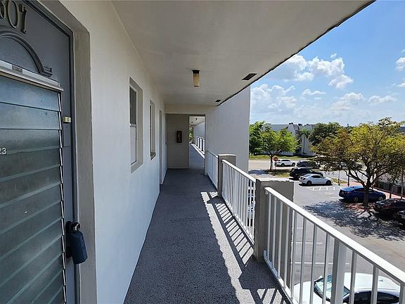 2nd image of 8600 Sunrise Lakes Blvd APT 307