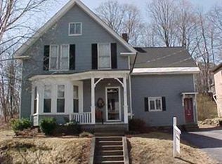 21 Spruce St, Clinton, MA 01510