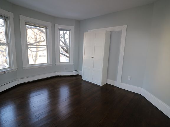 3rd image of 88 Hampshire St #Front1