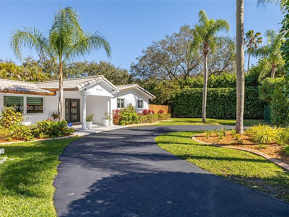 5th image of 8295 SW 116th St