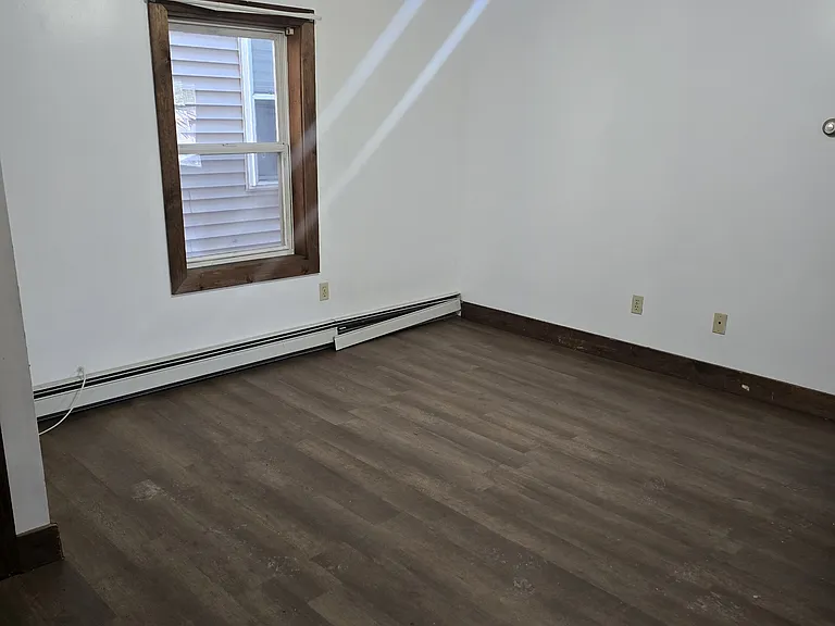 117 2nd St #1 — Photo 10
