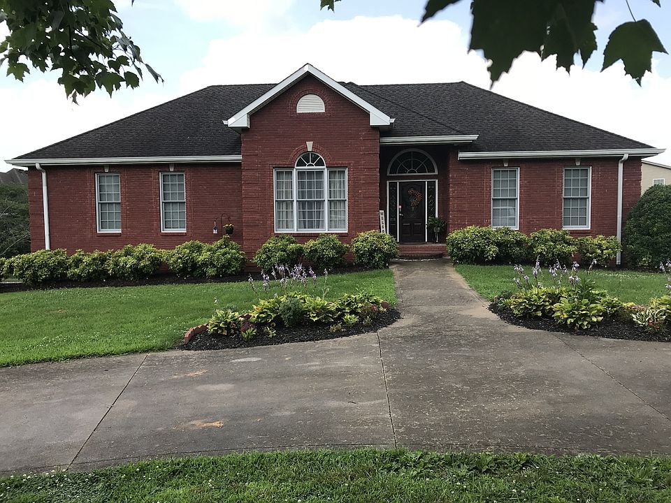 1st image of 1225 Willow Brook Dr