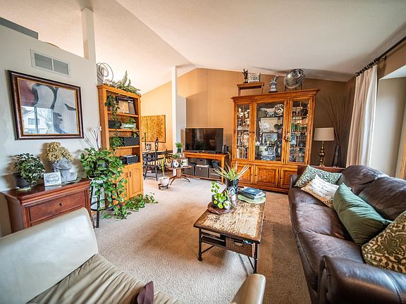 4th image of 6012 Fairway Dr NW