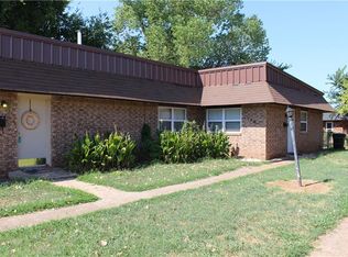 140 NE 12th St, Moore, OK 73160
