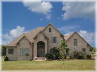 4592 Washington Rd, Greenbrier, TN 37073