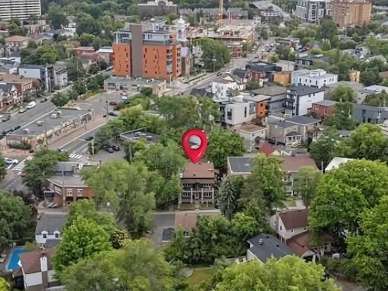 9 Acacia Ave #2 — Photo 4