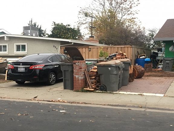 2nd image of 920 Sharian St