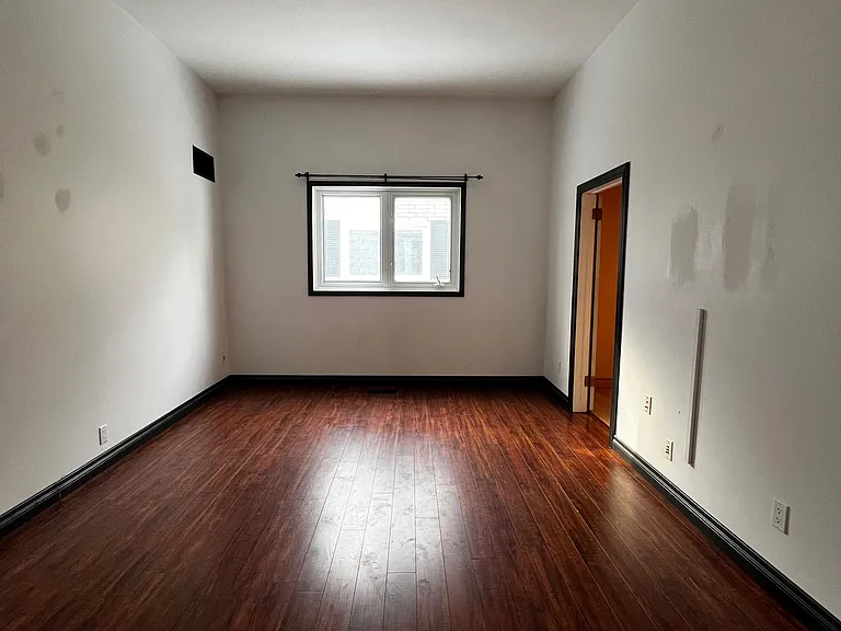 31 Railway Ave — Photo 29