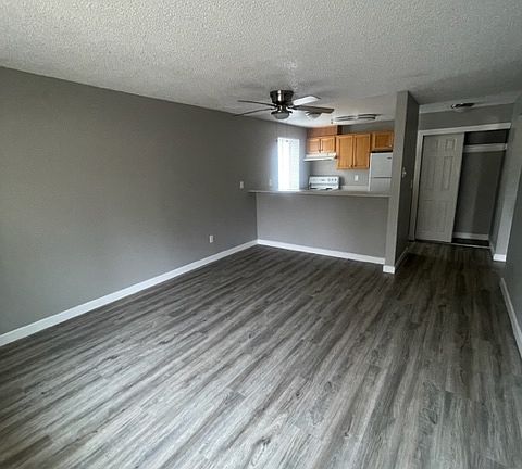 3rd image of 17302 10th Ave S #B1
