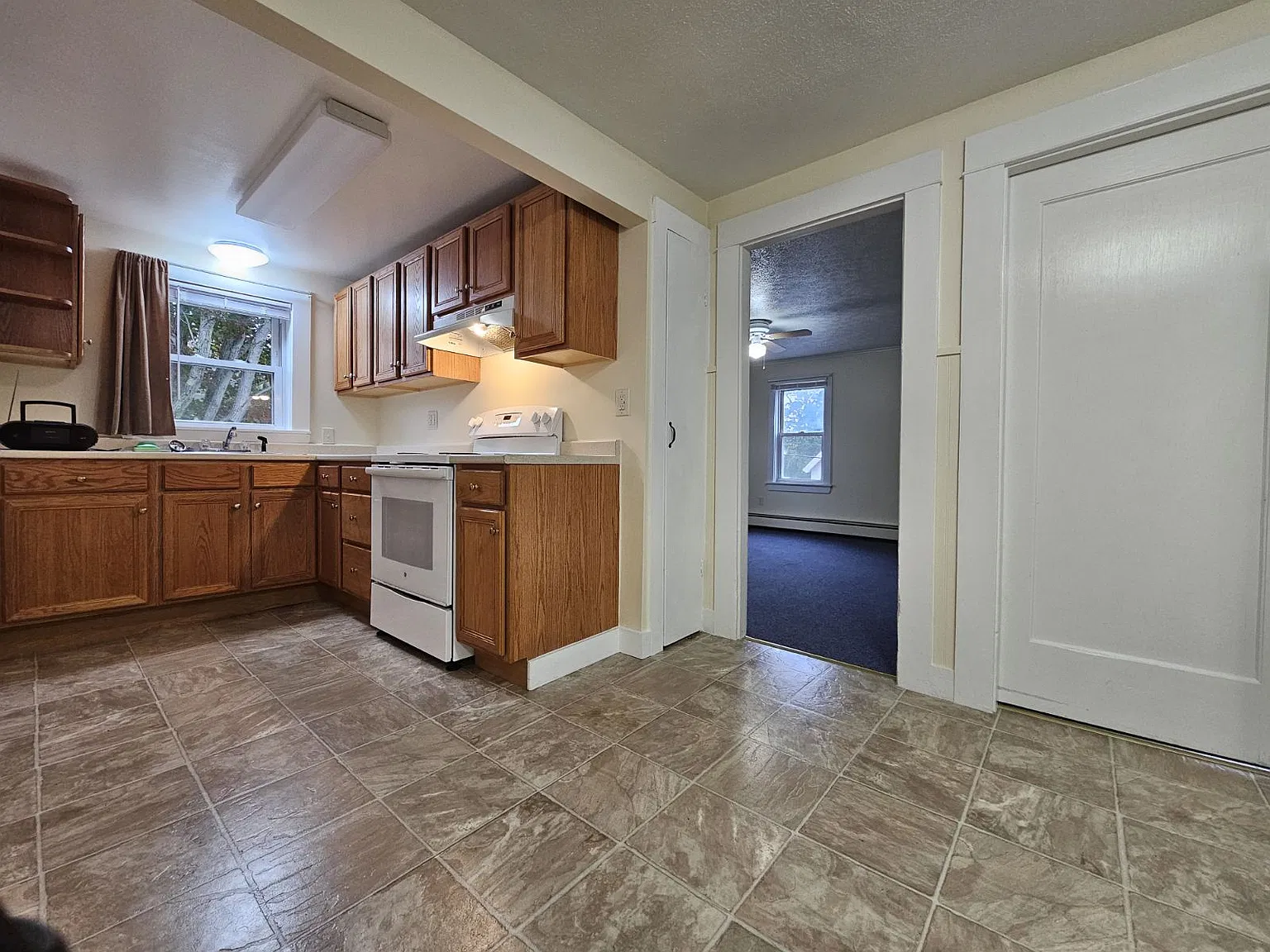 1 bed, $1,400 — Photo 4