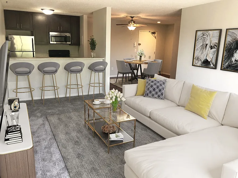 Lexington Hills Apartments — Photo 11