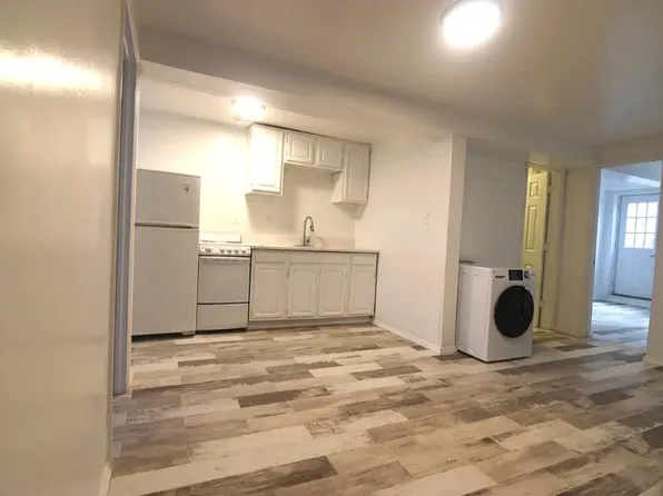 457 Keap Street image 1 of 6