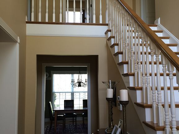 4th image of 2102 Glenwood Dr