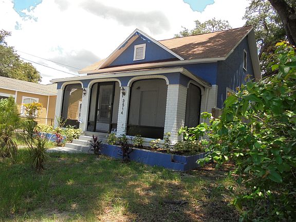 3rd image of 3415 E 9th Ave