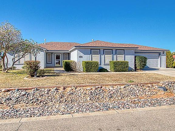 3rd image of 5631 Boxwood Ln