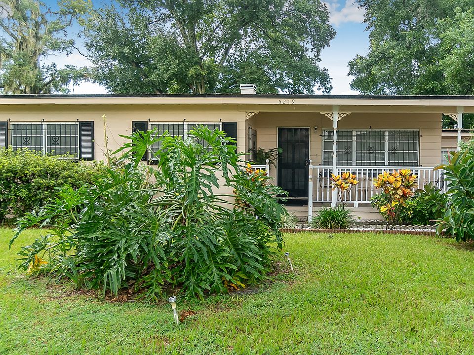 1st image of 5219 Bonnie Brae Cir