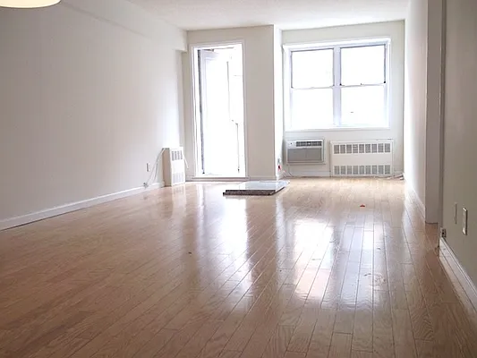 Rented by Maz Group NY | media 7