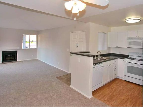 4th image of 777 Skyridge Ln APT 309
