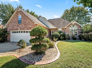 2708 Comer Dr, Murfreesboro, TN 37128