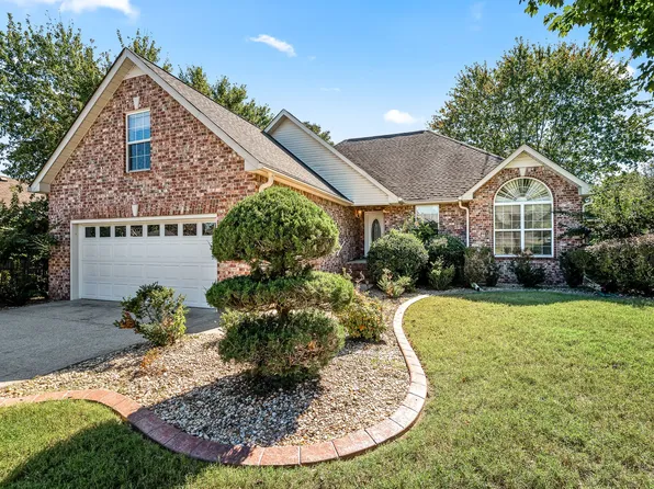 2708 Comer Dr, Murfreesboro, TN 37128