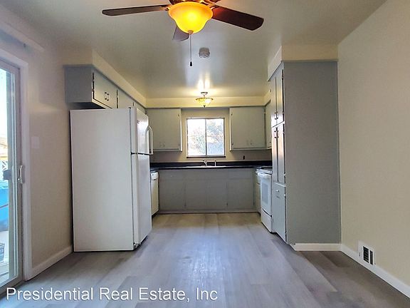 4th image of 2825 Malabar Ave APT 1