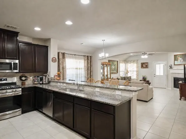 2020 Cedar Tree Ct, Conroe, TX 77301