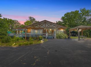 W4799 Leins Mill Rd, East troy, WI 53120