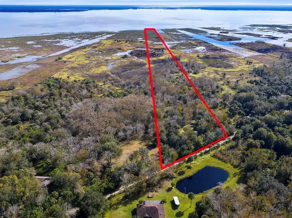 2740 Withlacoochee Point, Geneva, FL 32732