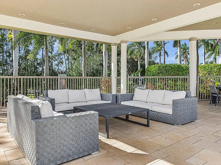 Connect with friends at one of our several pool lounge areas