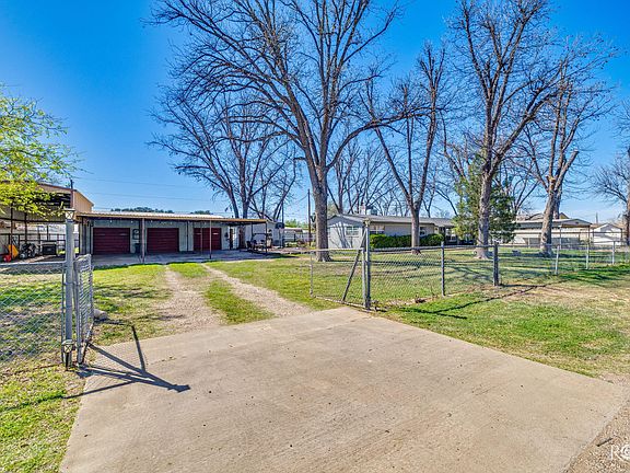 2nd image of 8597 Pansy Ave
