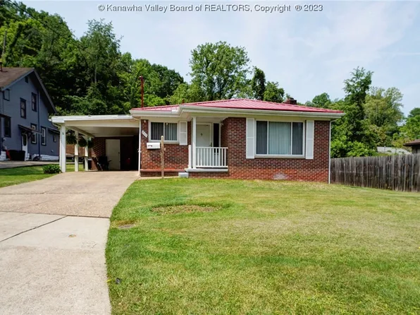855 Vine St, Saint Albans, WV 25177
