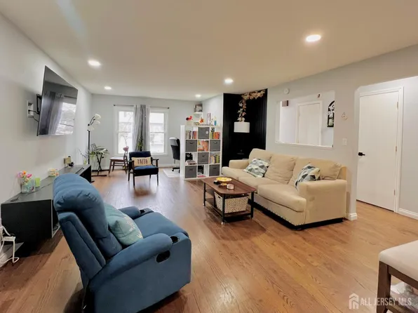 4805 Hana Rd, Edison, NJ 08817