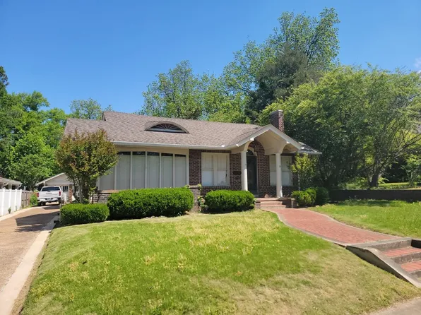 1827 E Main St, Humboldt, TN 38343