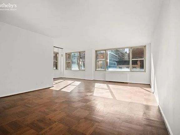 2nd image of 139 E 63rd St APT 6B