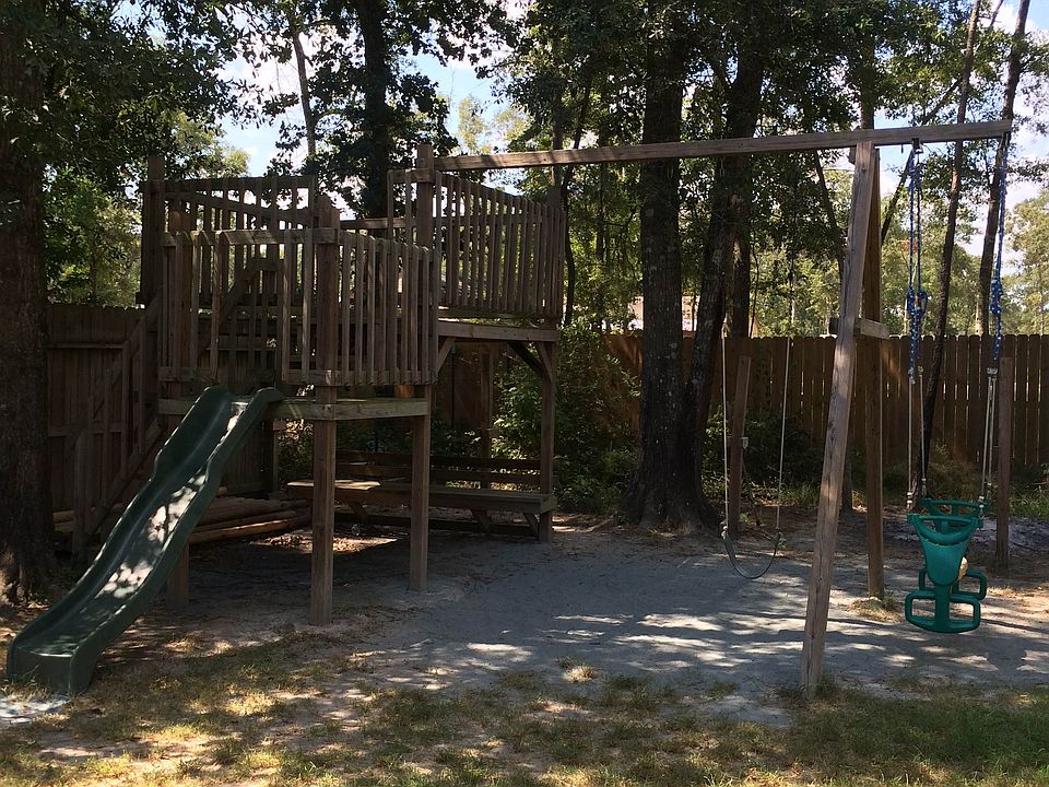 2nd image of 16449 Ryan Guinn Way