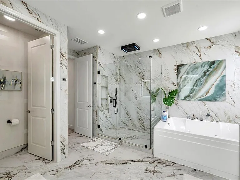 32203 Mahogany Valley Dr — Photo 36