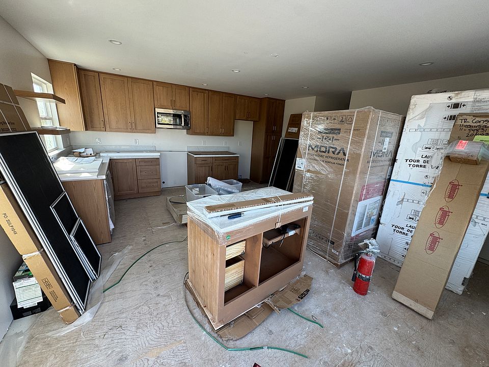Kitchen with full size appliances