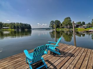 1839 Lakeshore Rd, Camden, SC 29020